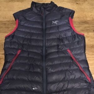 Arc'teryx Navy and Red Women's Sweater Vest
